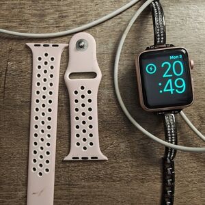 1st Gen AppleWatch 42mm In Rose Gold